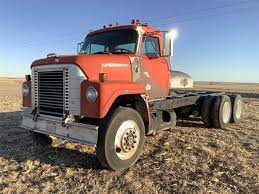 Fleet star puts transport managers in full control to ensure audit/safety compliance, automate billing and helps them extract more value from their transport vendors and office vehicles. 1975 International Fleetstar 2070a T A Truck Cab Chassis Bigiron Auctions