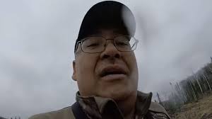 Black bear charges and attacks Canadian hunter