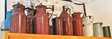 Enamelware, Vintage Porcelain Or Enamel Kitchenware, Graniteware,  Agateware, Speckleware, Timeline