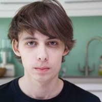 Alexander Quinton's Instagram, Twitter & Facebook