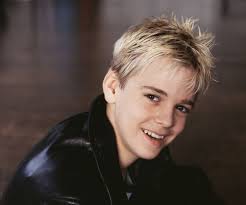 Aaron Carter, Penyanyi Adik Nick Carter Meninggal Dunia