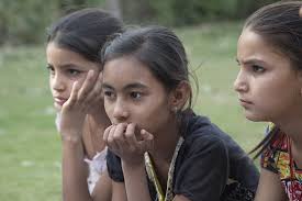 CONNECTING STUDENTS ACROSS CONTINENTS