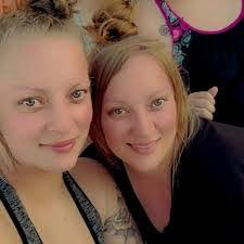 Eli Bradford's Instagram, Twitter & Facebook