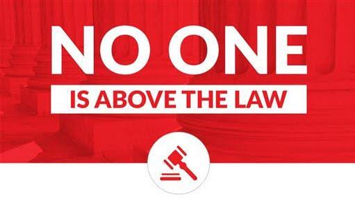 Rule of Law: No one is above the law [infographic] http://t.co/WYAa2cp1L4  #LN4ROL
