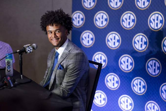 Kentucky positions Kenny Minchey as face of 2026 Wildcats | Lexington  Herald Leader