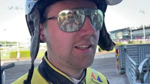 William Ekberg om olyckan i Harpers · Senaste nyheterna om trav · Travronden