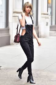 The magic of the internet. Bevaege Sig Canada Chaiselong Tight Denim Overalls Traet Overlap Antologi