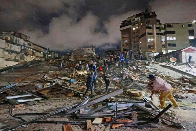 Powerful twin earthquakes hammer Venezuela, killing at least 164