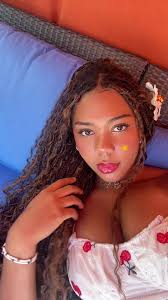 Long Boho Knotless Braids Lightskin