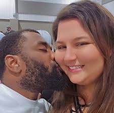 ISO a baker for my son's 1st birthday smash cake 🎂 Pics for inspo below,  please share pricing!