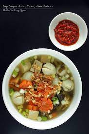 Sup Sayur Asin Tahu Dan Bakso Pickled Mustard Green Soup With Tofu And Fish Ball Recipe Chinese Cuisine Recipes Green Soup Pickled Mustard Greens