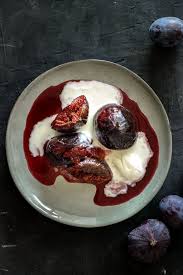 feigen in rotwein mit pflaumen und mascarpone lounge 20 recipe roasted figs crockpot dessert recipes creative dessert recipes