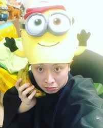 笑波子- 今日呢個萬聖節直播Look點？ 🌝朋友食蕉嗎？