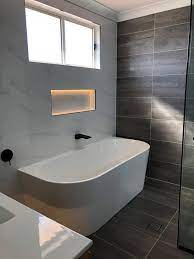 From relaxing in the tub on weekends to ensuring your guests have a comfortable powder room to use, it's no surprise that bathroom renovations are at the top of the priority list for many homeowners. Luxurious Bathroom Renovations Hills District