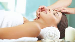 Blackheads removal tips at home easily from the nose. Blackhead Extraction Can A Facial Really Get Rid Of Your Blackheads
