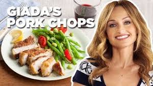 Pat dry and brush all over with remaining tablespoon olive oil. Giada De Laurentiis Makes Parmesan Crusted Pork Chops Food Network Youtube