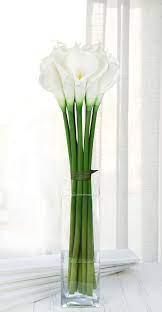 White Real Touch Large Size Calla Lilies Artificial Flower Bouquet 6 Stems Modern Flower Arrangements White Flower Arrangements Flower Arrangements Simple