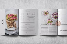 En nuestra mimada selección de libros podrás encontrar algunos ejemplares muy particulares para regalar a personas muy especiales. 9 Plantillas Originales Para Indesign Silo Creativo Diseno De Libro De Cocina Plantilla De Libro De Cocina Plantillas De Libros De Recetas