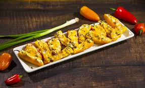 For many microwave oven owners, the most adventurous cooking from scratch they'll ever do is microwave egg poaching. Easy Recipes For New Year S Eve Appetizers And Cocktail Mixers
