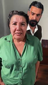 TODAS SOMOS LUZ Una obra de teatro interactivo, basada en la historia real  de los años 80's “La Fiera del Ajusco” de Victor Hugo Rascon Banda. Bella Kyra  Moreno es Elvira, Liane