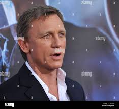 Daniel craig Banque de photographies et d'images à haute résolution