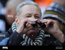 Uses binoculars hi-res stock photography and images