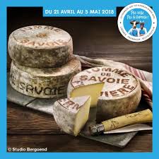 La Tomme De Savoie Igp Est Un Fromage A Pas Sage Pas De Fromage