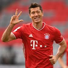 Lineups, team news, a fullback injury crisis, and more! Goal On Twitter Borussia Dortmund And Bayern Munich Play Their First Matches Of 2021 Today Haaland And Lewandowski Are Back