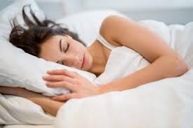 Semakin hari, kebutuhan manusia semakin meningkat akan bantal, seiring dengan perkembangan zaman.ada tiga jenis bantal yang utama. Ikut 5 Tip Pemilihan Bantal Yang Betul Ini Kalau Nak Tidur Anda Lena Maskulin