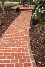 77 Atemberaubende Gartenwege Und Gehwege Verschonern Ihren Garten Garten Gartenweg Garten Pflaster