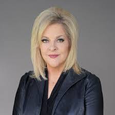 Lynnette Fleming's Instagram, Twitter & Facebook