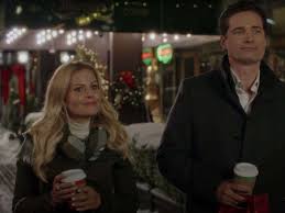 There are a handful of new christmas movies in 2020 to watch, and whether you're planning to boot up the good 'ole netflix account or dive into the many christmas movies on disney plus that just launched, there's. Most Popular Hallmark Christmas Movies