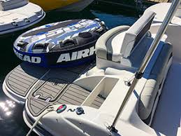 Offering the best quality wakeboard boat rentals, lake boat rentals, power speed boats and water ski boat rental today. Boats Rental Keuka Watersports Bath New York