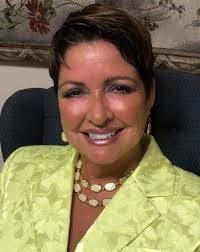 Lisa Musser's Instagram, Twitter & Facebook