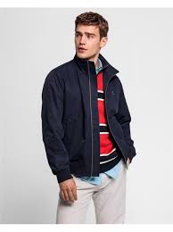 Optez pour la légèreté avec le blouson sportswear beige. Veste Mi Saison Gant
