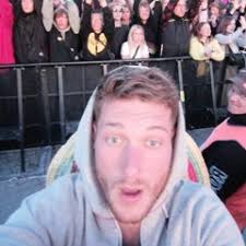 Stream Diego Ferrero music