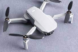 Dengan itu, anda bisa cek baterainya apa sudah kembung atau belum, lalu sebelum beli lebih baik anda bisa meminta seller untuk recharge baterai. Jual Drone Dji Mavic Pro Combo Bekas