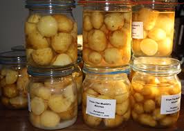 Weck® glass jars for canned food and preserve! Garden Life No Ordinary Canning Jars No Ordinary Homestead