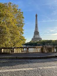 Charlotte to Paris Travel Blog: Paris Travel Guide - Eiffel Tower Views ( Trocadero) — Travel Blog - Slow Travel Guides, Recommendations for where to  go in Paris and France (and beyond)