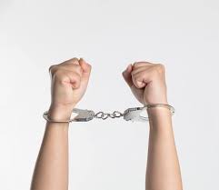 In this guide, we discuss viable self defense weapons for on body carry and home defense. 13 Of The Best Self Defense Weapons That Are Legal Of 2021