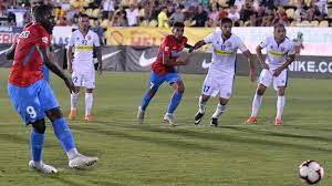 Gigi becali se duelează cu echipa către care a trimis 3 milioane de euro în 2 ani. Video Fcsb Fc Botosani 2 2 Liderul N A Reusit SÄƒ TreacÄƒ De Fc Botosani La Voluntari