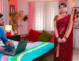 Priyanka nalkari hot saree photo gallery. Priyanka Nalkar Telugu Tv Actress Hot Saree Caps Indiancelebblog Com