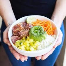 Fan Des Poke Bowl La Recette Pour Le Realiser Simplement Chez Soi Recette Poke Bowl Cuisine Asiatique Cuisine Du Japon