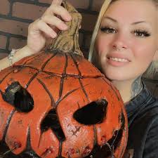 The Pumpkin Empress added a new photo.