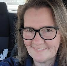 Is canned tuna safe? Should I get regular tuna or albacore? Does that even  make a difference? I meal prep for my father who was recently diagnosed  with AGS, he asked about