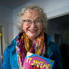 Muere a los 85 años Trina Robbins, la gran pionera del feminismo en el  cómic