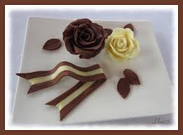 Chocolat Plastique Gateaux En Fete De Lilou 25 Chocolat Plastique Chocolat Deco Chocolat