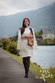 Is She In Another Country Not North Korea Yoonseri Cloy 패션 패션 스타일 드라마