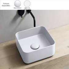 Votre salle d'eau se transforme en un lieu zen et apaisant grâce à ce lavabo en pierre naturelle. Vasque 25x25 Cm Design Minimo Ceramique Blanche Ceramica Cielo