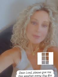 Molly Ennis (@mollyennis) • Threads, Say more